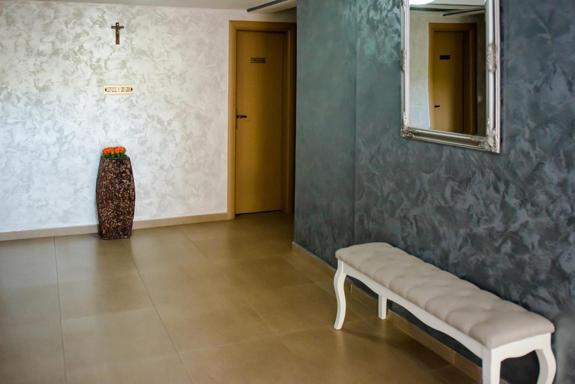 Hotel Villa Monako Medjugorje Exterior photo