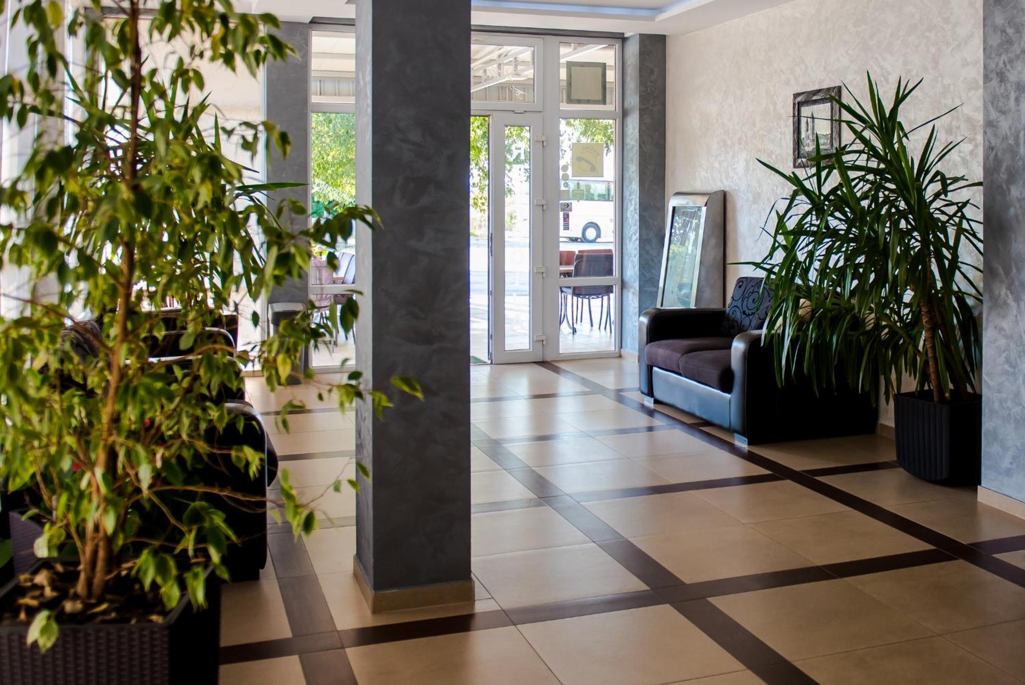 Hotel Villa Monako Medjugorje Exterior photo